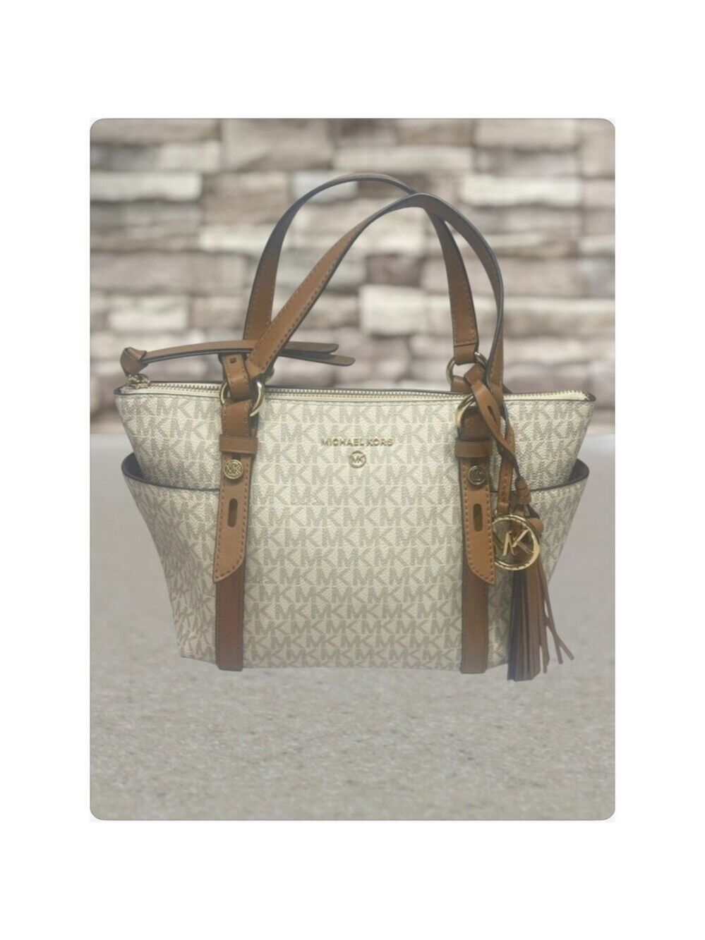 Michael Kors Sullivan Small Top Zip Satchel Crossbody Vanilla/Acorn